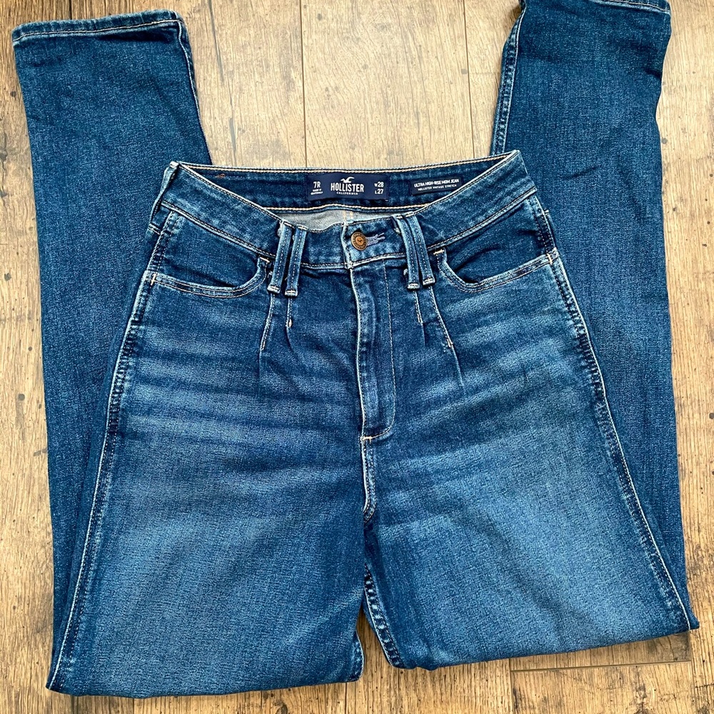 Hollister Ultra High-Rise Vintage Stretch